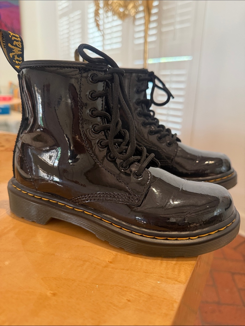 Dr. Martens - Kids Black 1460 Patent Lace-Up Boots - Size: US 1